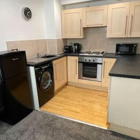 Moda Wigan 2 - Stylish 2 Bed In Central Wigan Exterior photo